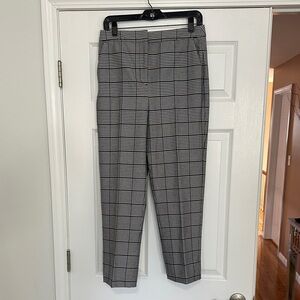 Express Black and White Houndstooth structured ankle Pants